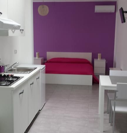 Case Vacanze Iris Uggiano La Chiesa Room photo
